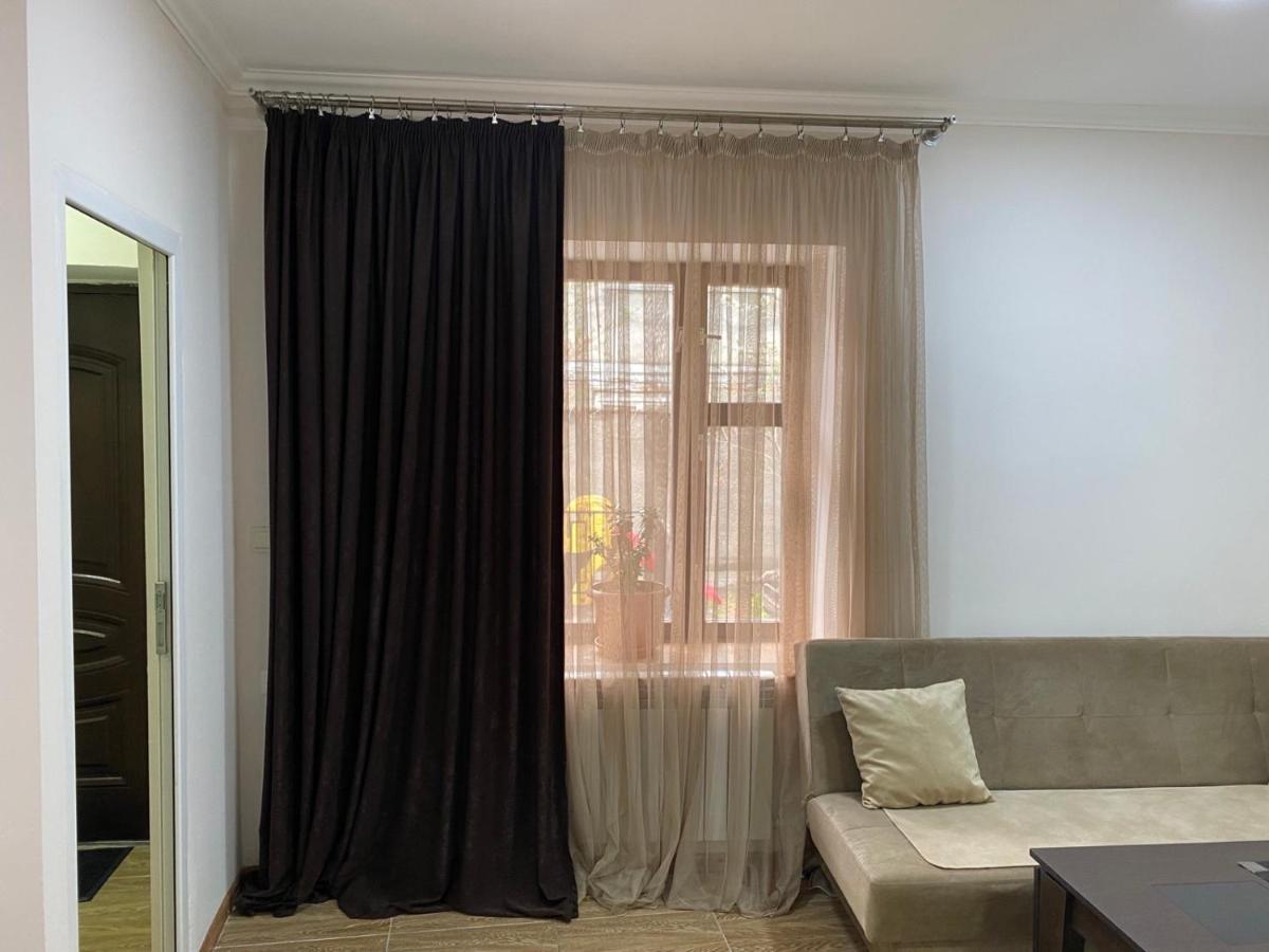 Sm Apartment 1 Jerevan Buitenkant foto